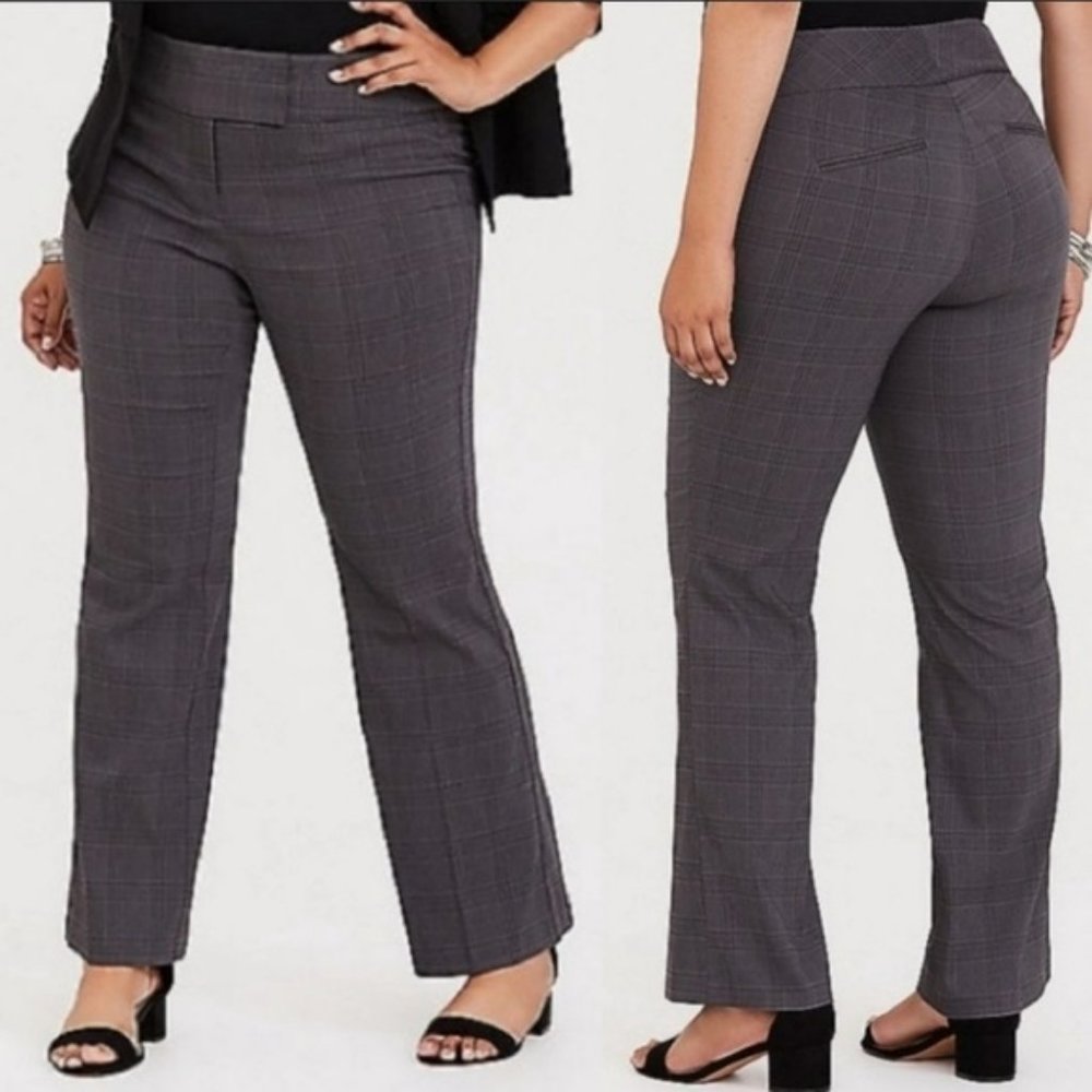 Grey plaid relaxed fit trouser. NWT